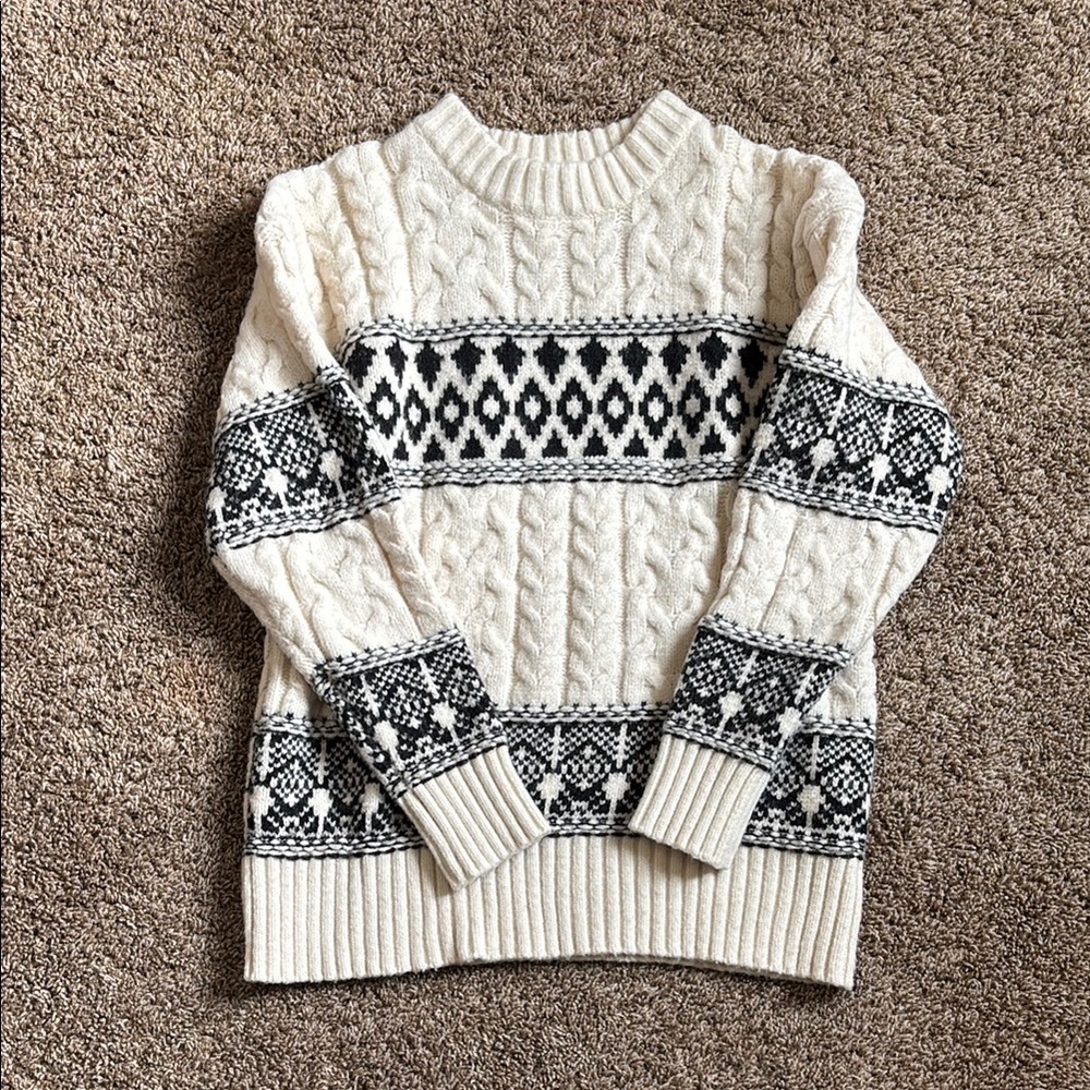 Evereve line and dot. Cozy Cream and Black Sweater